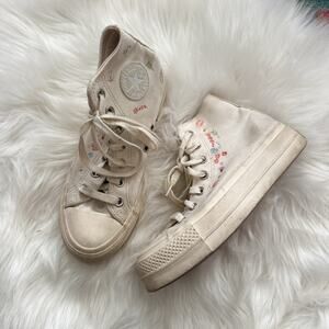 Floral Embroidered Platform Hi-Top Converse